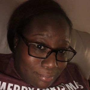 Meet your Posher, Letitia